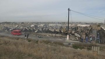 ブタ約2000頭が死ぬ 養豚場で火事… 木造平屋建ての豚舎4棟が全焼 愛知･西尾市