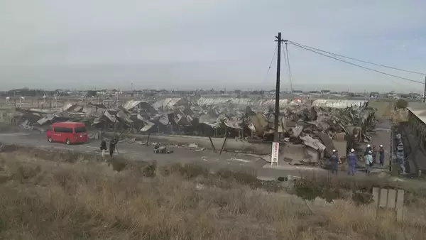 ブタ約2000頭が死ぬ 養豚場で火事… 木造平屋建ての豚舎4棟が全焼 愛知･西尾市