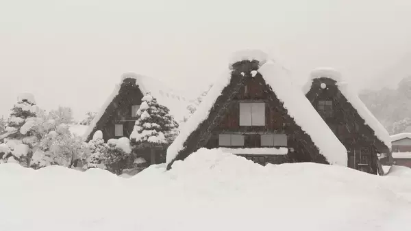 最長寒波大雪のピーク越える　減速運転の東海道新幹線も平常運転に戻り遅れ解消　高速道路の通行止めも解除