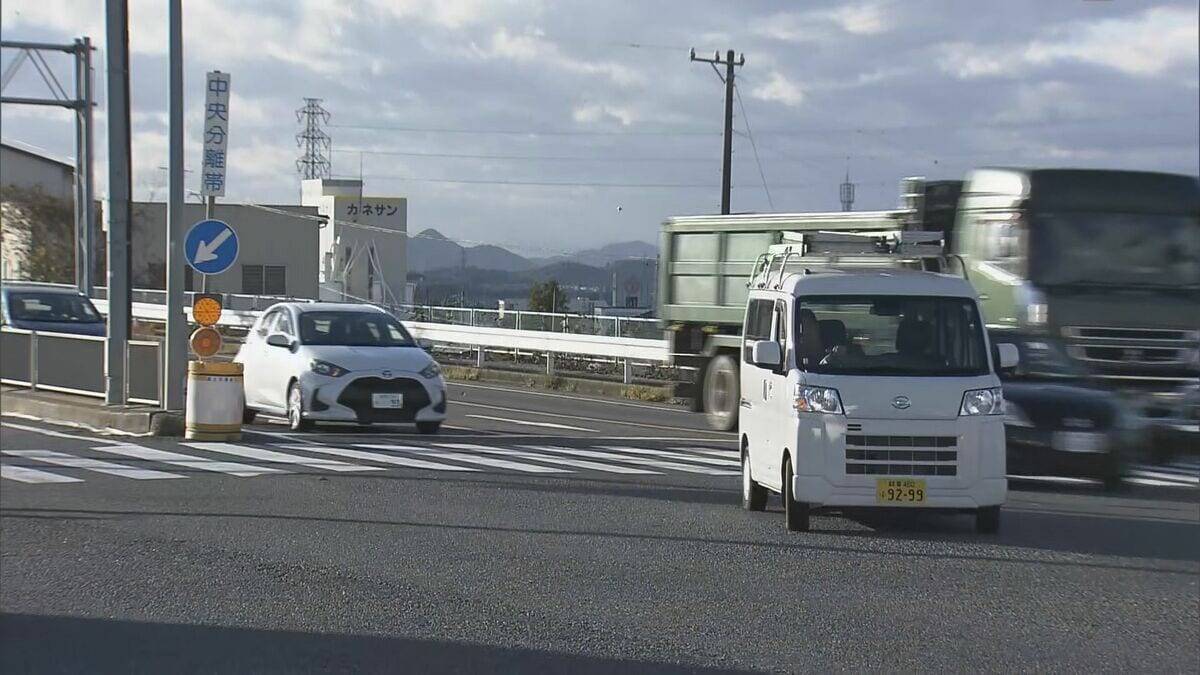 バイクの男子高校生と女性教諭の車が衝突… 高校生が意識不明の重体 2人は別の学校 岐阜･可児市