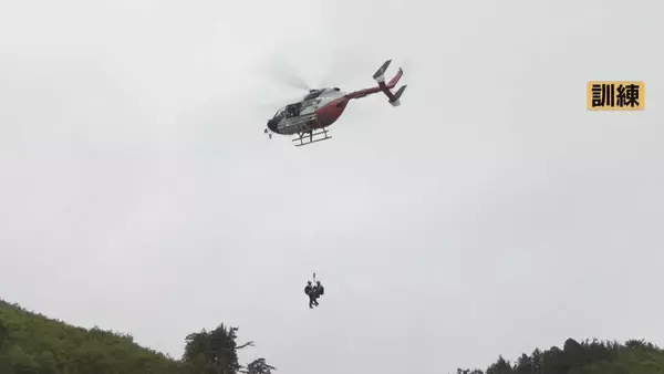 「標高1400メートルで車が落石に巻き込まれたら… ｢白山白川郷ホワイトロード｣今シーズンの開通を前に事故対応訓練 警察･消防などが手順確認」の画像