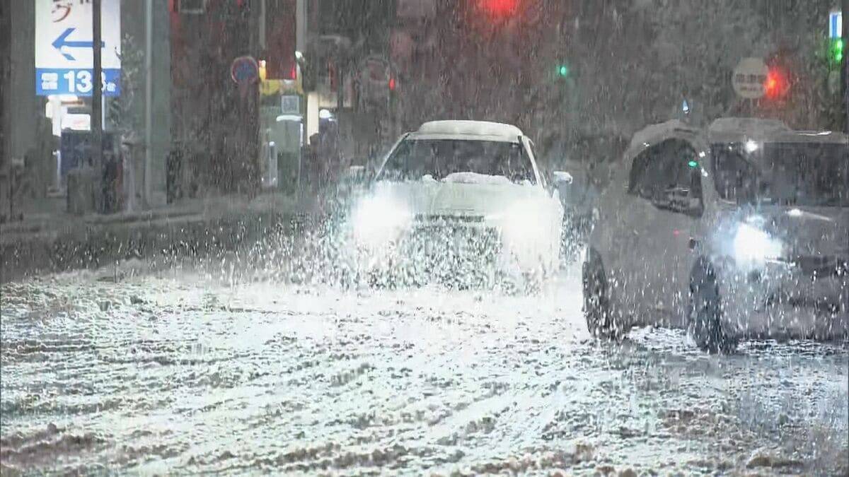 スリップ事故相次ぐ… 名古屋で今季初の積雪 岐阜･高山市では最大20センチ 白川村では61センチの積雪 “今季最強寒波”襲来