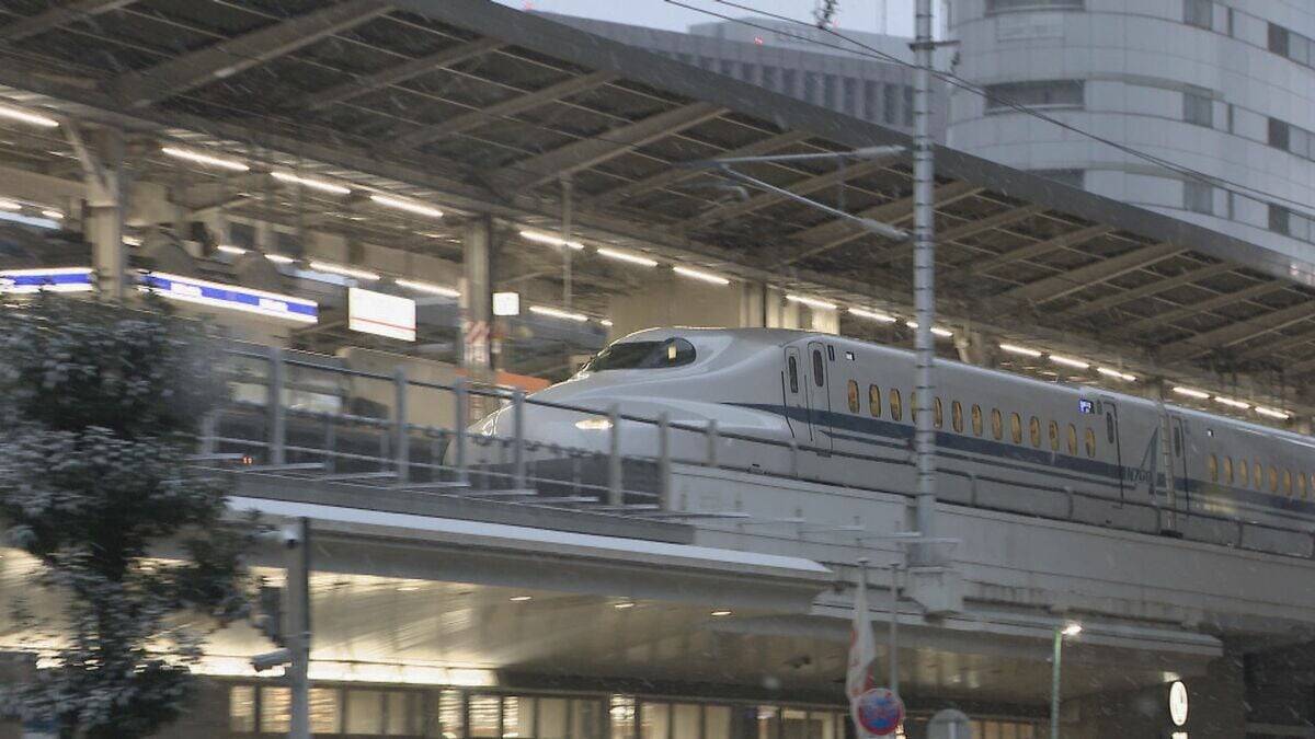 スリップ事故相次ぐ… 名古屋で今季初の積雪 岐阜･高山市では最大20センチ 白川村では61センチの積雪 “今季最強寒波”襲来