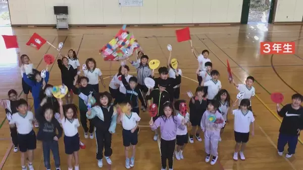 「閉校の前に｢サッカー選手を呼びたい｣ 一度断られても諦めず…署名活動も行いグランパスへ猛アピール! 思い出詰まった学び舎で最後の挑戦 愛知･瀬戸市立原山小学校」の画像