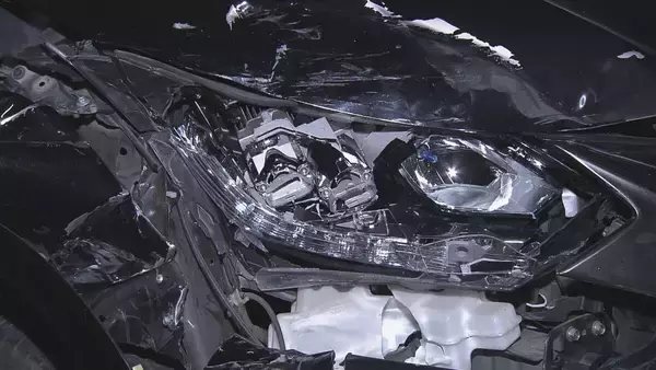 無免許運転し交差点で信号待ちの車に追突 乗っていた女性にケガさせ逃げた疑い 現場に車を放置…18歳男を逮捕 三重・津市の国道23号