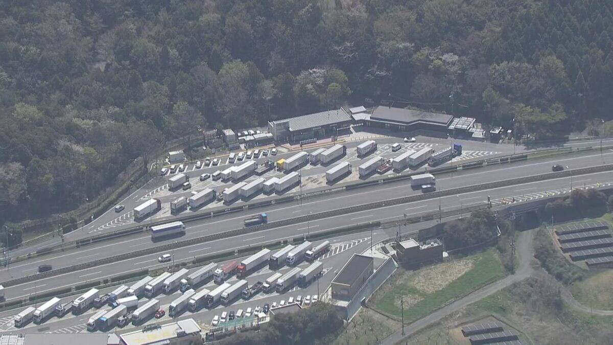 病院敷地内に倒れていた男性が死亡 直前に“男性3人と口論、鉄パイプで殴られている”との通報も 愛知･豊川市民病院