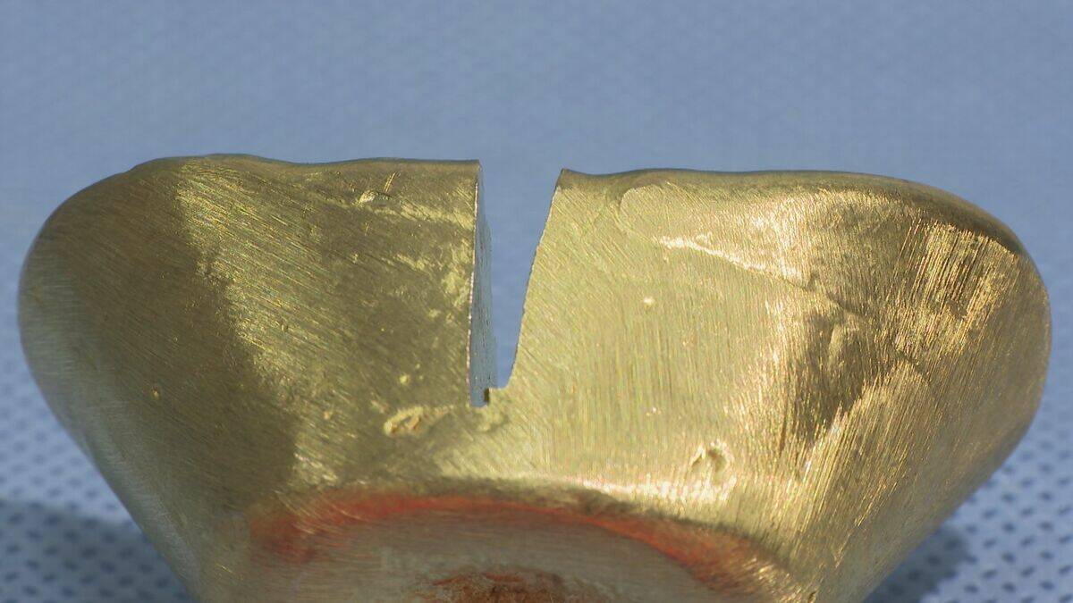 ｢工事現場で掘り出した｣ “純金”とみせかけ現金をだまし取ろうとした疑い 中国籍の男ら3人を逮捕 女性が詐欺を疑い事件発覚