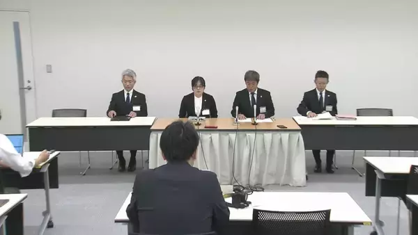「テニス部の試合中に｢問題集｣見ていた部員… 顧問の60歳教諭が尻を蹴る･スマホで叩くなどの体罰 ｢感情のコントロールできなかった｣ 減給1か月の懲戒処分」の画像