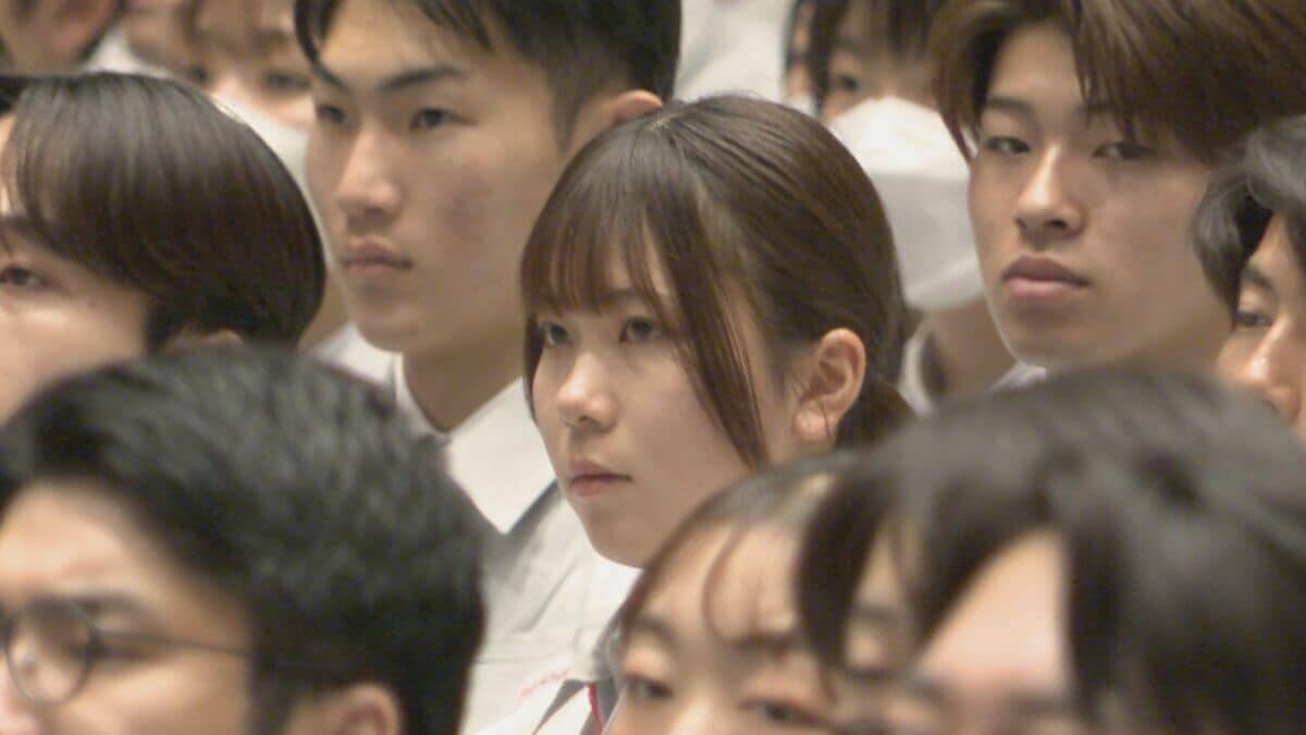 トヨタの入社式 新入社員の中には…スノーボード金メダリスト･深田茉莉選手も 今年度は7割の会社で初任給アップ