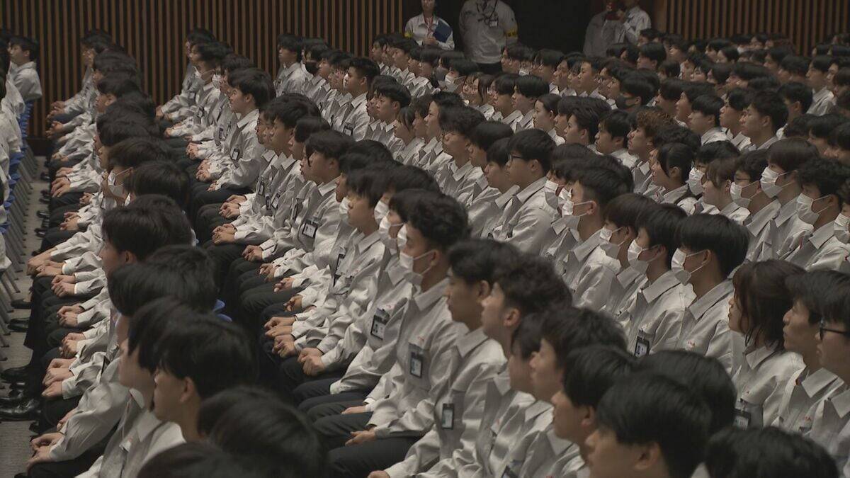 トヨタの入社式 新入社員の中には…スノーボード金メダリスト･深田茉莉選手も 今年度は7割の会社で初任給アップ