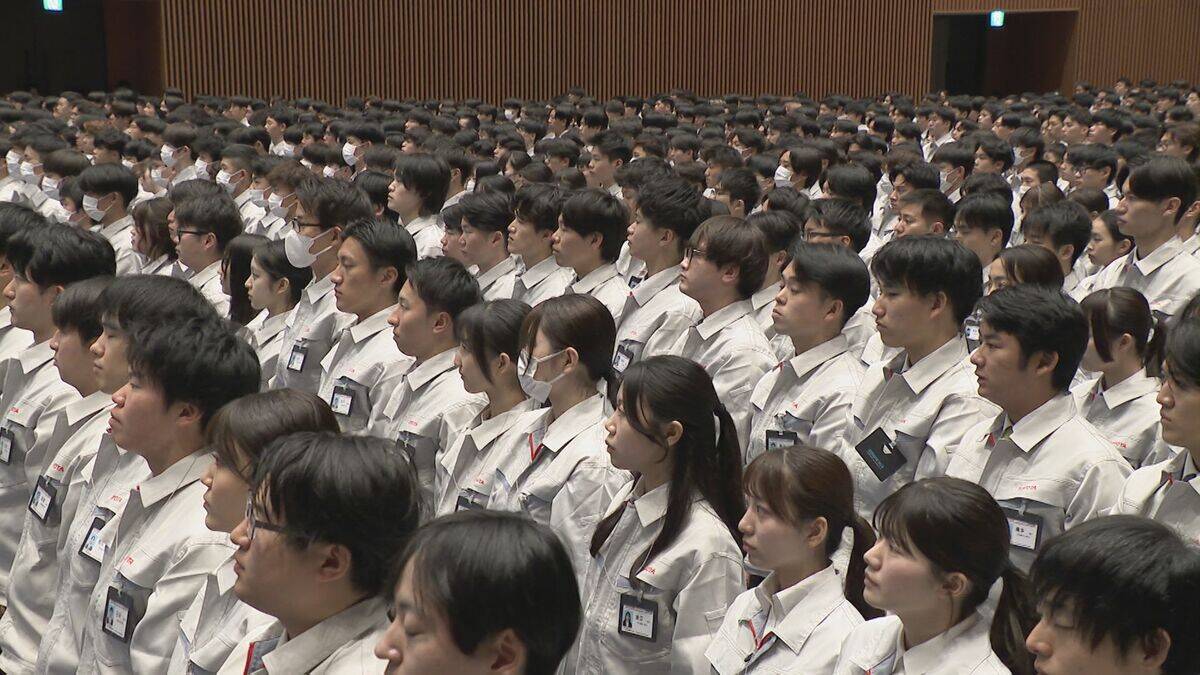 トヨタの入社式 新入社員の中には…スノーボード金メダリスト･深田茉莉選手も 今年度は7割の会社で初任給アップ