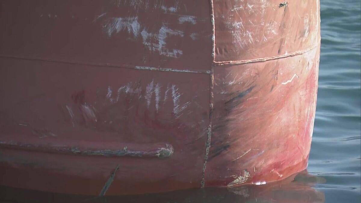 ｢クーラーボックスが浮袋代わりに…それで助かった｣ 釣り客2人が死亡した船の衝突事故 事故は逮捕された航海士が操縦してから1時間後に発生 三重・鳥羽市