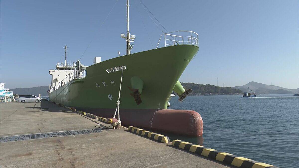 ｢クーラーボックスが浮袋代わりに…それで助かった｣ 釣り客2人が死亡した船の衝突事故 事故は逮捕された航海士が操縦してから1時間後に発生 三重・鳥羽市