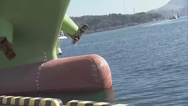 「｢クーラーボックスが浮袋代わりに…それで助かった｣ 釣り客2人が死亡した船の衝突事故 事故は逮捕された航海士が操縦してから1時間後に発生 三重・鳥羽市」の画像