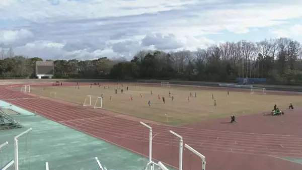 「U-10のサッカー公式戦で唯一の東海大会「OKAYA CUP」　8人制サッカーで熱戦を繰り広げる」の画像