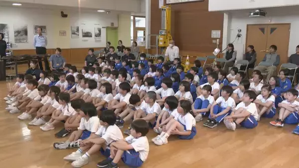 外国人観光客がクマに襲われて負傷… 地元の学校でクマの勉強会 ｢自分の身を自分で守れるような人に｣ 岐阜･白川村