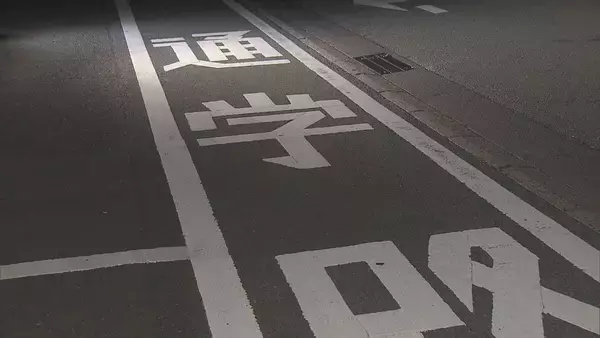 【速報】下校途中の7歳男児 ワンボックスカーにはねられ死亡 運転していた35歳女性にケガなし 三重･津市