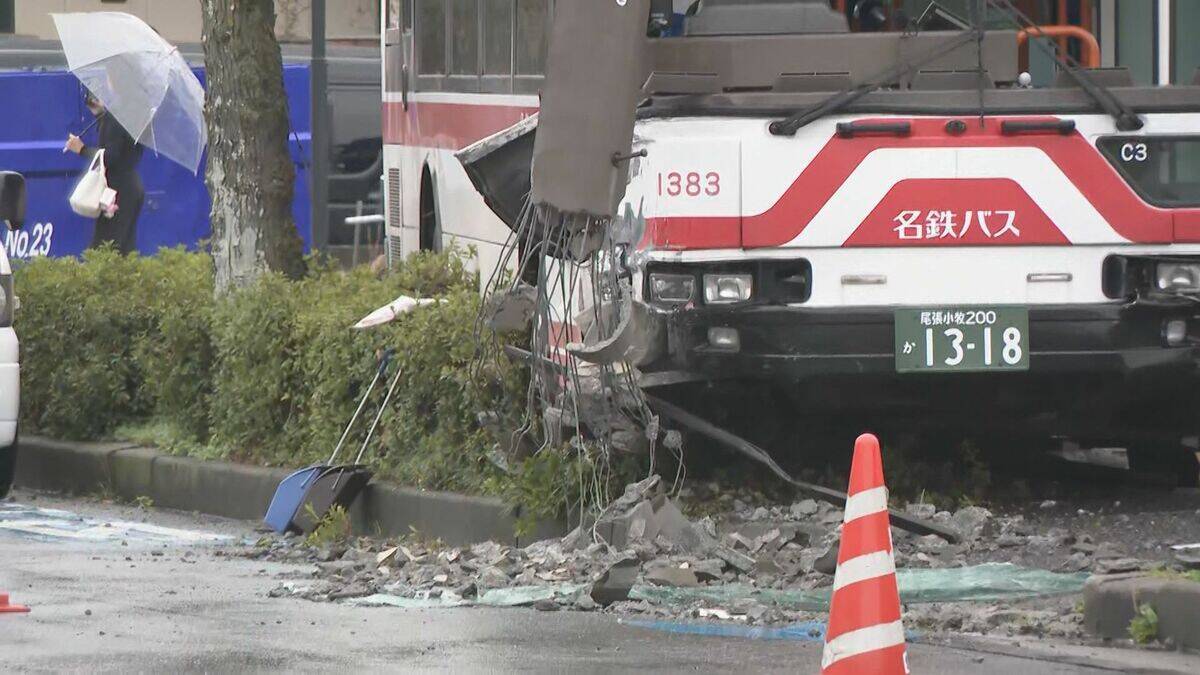 電柱は根元から“折れる” バスが電柱に衝突… 一時約1790戸停電 当時車内には運転手と乗客2人 愛知･春日井市