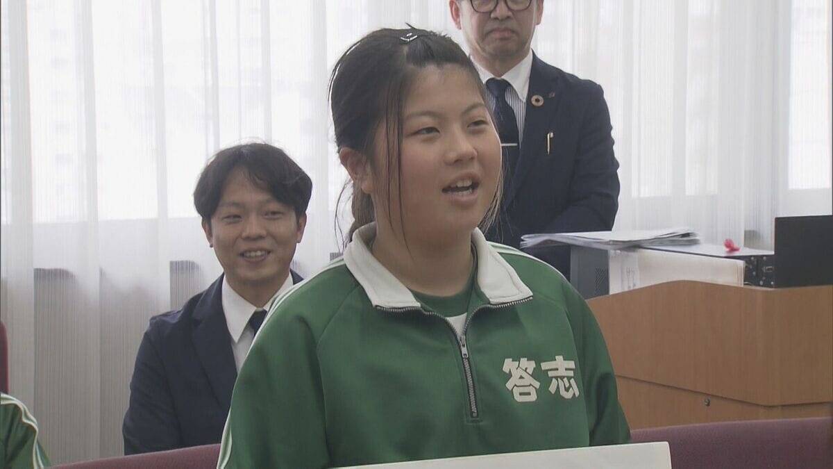 セブン‐イレブンが小学生と商品開発 三重県｢誕生150年×出店20周年｣記念 地元のしらすが入った“おむすび”など東海3県で販売