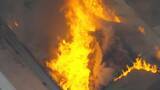 「伊勢神宮外宮近くの商店街で火事…約４時間半後にほぼ消し止められるも消火活動続く　けが人や逃げ遅れは確認されず」の画像5