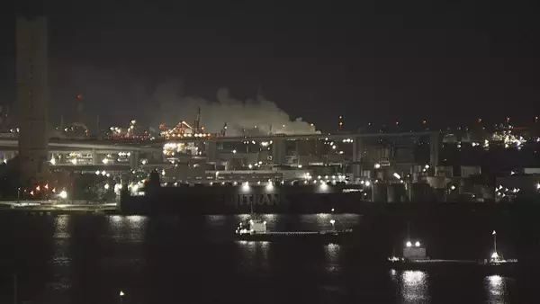 「｢野積みの金属スクラップが燃えている｣ 大同特殊鋼 工場敷地内で火事 12時間以上経過も鎮火せず… 愛知･東海市」の画像