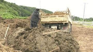 千葉豪雨で土砂崩れ被害の茂原市  住宅流入土砂の仮置き場　早期復旧のため設置