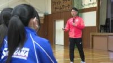 「障がいは個性」　デフサッカー日本代表松元卓巳選手　船橋の中学校で出前授業