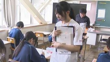 将来教職目指す高校生　中学校で教員体験　授業などで先生を補助　千葉・君津