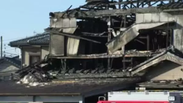 「火が出ている。煙もすごい」千葉・袖ケ浦の住宅で火事　焼け跡から１人の遺体