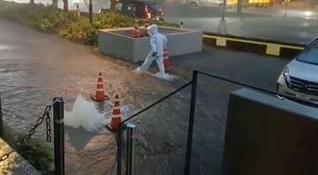 千葉県で記録的豪雨　レベル５の特別警報続出　多くの帰宅困難者が疲れた表情も