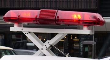 国道１６号で１０代４人乗った軽自動車が横転　高校生ら２人死亡　千葉市