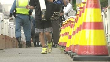 千葉豪雨の爪痕残る通学路　千葉市・宮崎小の児童ら迂回ルートで夏休み明けの登校
