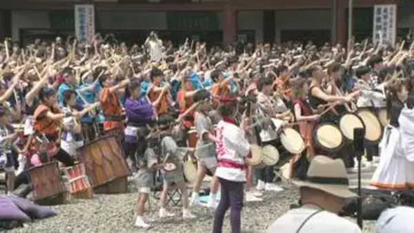 千葉・成田山一帯に響く大迫力の音色 春の風物詩「成田太鼓祭」