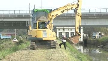 印旛沼の堤防決壊　ＴＥＣ―ＦＯＲＣＥ現地入り　仮堤防の工事始まる