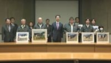 ３０年ぶり快挙　乳牛の全国品評会で千葉県代表が１位　鴨川市酪農家らが知事表敬