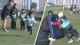 「「浦安Ｄ－Ｒｏｃｋｓ」でラグビー体験会　子どもたちがトライ練習などに笑顔」の画像1