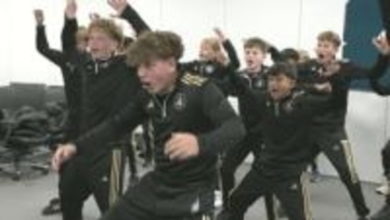 ＮＺサッカーチーム　アカデミー選手が市役所訪問　千葉・市原市で合宿