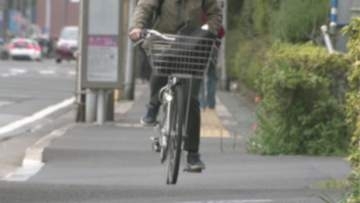 右側通行に歩道通行も…　自転車の青切符制度初日　千葉県では警告８０件に上る