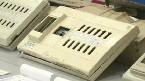 必要ない分電盤の交換で工事代金騙し取ったか　無職の男ら５人を逮捕　千葉県警