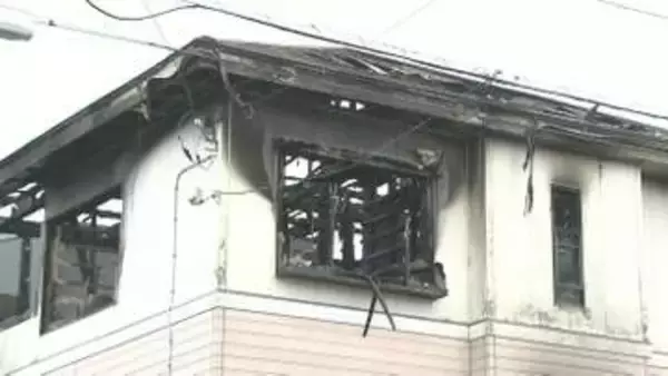 千葉・木更津で民家火災　焼け跡から１人の遺体　６０代男性と連絡取れず