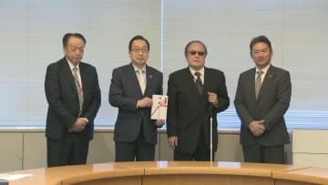 「行動範囲が広がった」声も　千葉県ヤクルト販売が盲導犬の育成資金を寄付