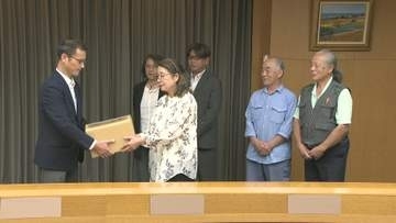 鴨川メガソーラー問題　住民団体が千葉県に署名提出　事業者への厳正な対応求める
