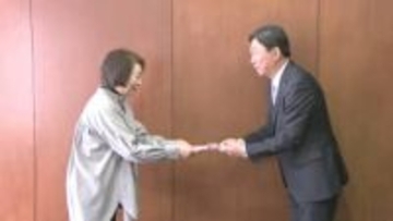 児童養護施設退所後の就労支援に　村瀬硝子がチバテレＳＤＧｓ通して１０万円寄付