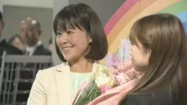 東金市初の女性市長・山下美紀市長が初登庁「１００年先も続くまちへ」