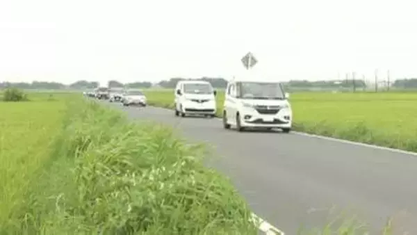 千葉・柏の田んぼ道で車が正面衝突　子ども含む８人搬送　高齢女性１人死亡