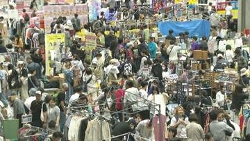 国内最大規模のフリマ開催　千葉・幕張メッセ　買う・遊ぶ・食べるを楽しんで