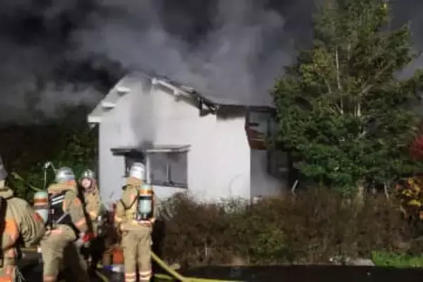 【火事】広島市安芸区で民家全焼　焼け跡から1人の遺体