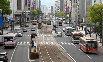 路線バス廃止457・19キロ　広島市から愛知県豊橋市までの距離に相当　中国地方2023年度　運転手不足も要因