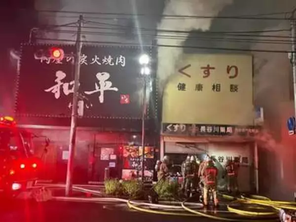 【火事】広島市佐伯区の飲食店から出火、2棟焼く