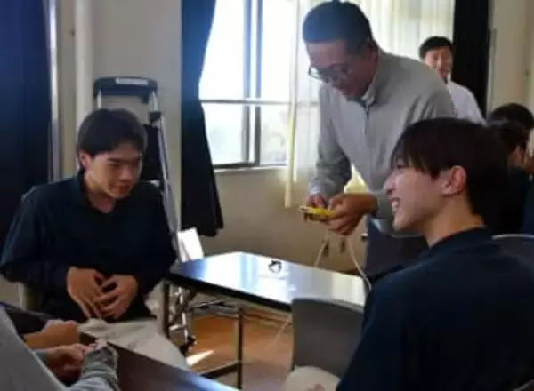 全国の男子高校で広がる生理の授業　広島でも疑似体験「めっちゃきつい」